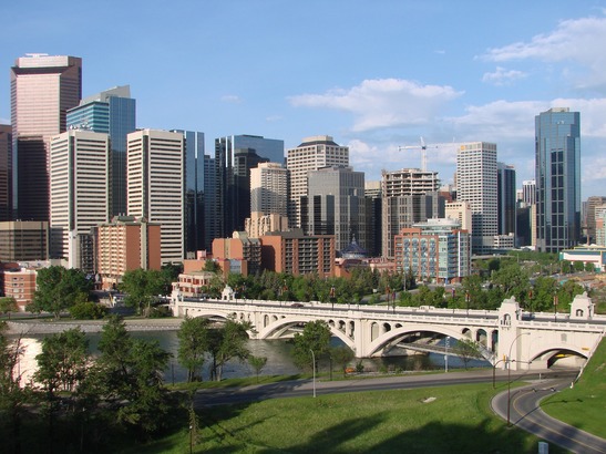 Calgary, AB (Photo from Pixabay)