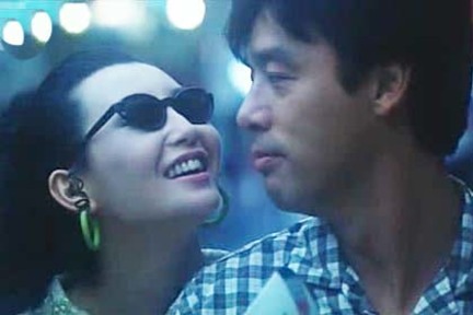 陳友也是著名的香港電影人，憑香港電影《不脫襪的人》(男女主角：張曼玉、鍾鎮濤) 獲提名第 9 屆香港電影金像獎最佳導演。