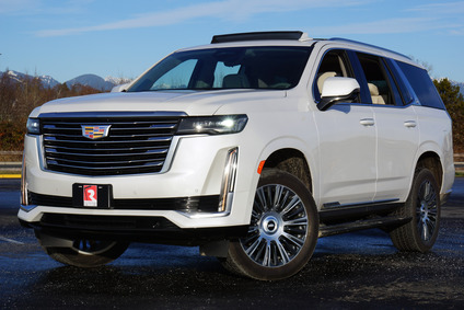 通用 SUV 旗艦 Cadillac Escalade 的 Super Cruise，屬第 2 級自動駕駛系統。