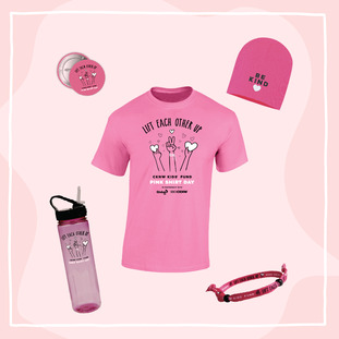 你可以到粉紅色衫日網頁 (pinkshirtday.ca) 購買粉紅飾物，用金錢和行動支持反欺凌。