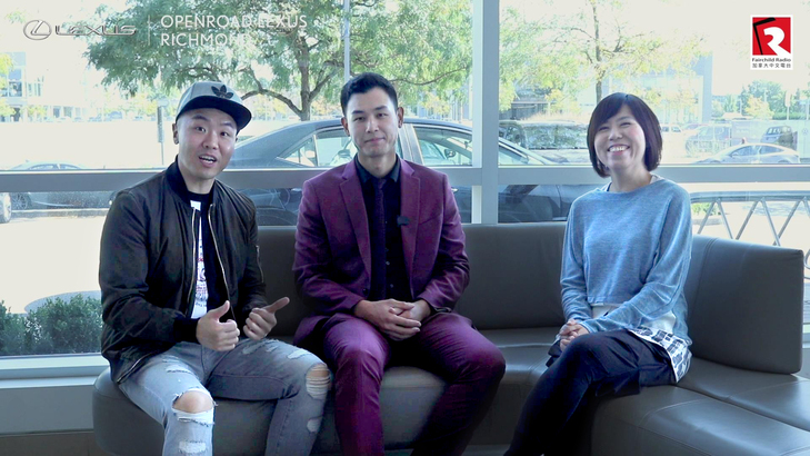 原來到 OpenRoad 買車就能成為尊貴會員？Sam Sam 和 Janice 請來 OpenRoad Lexus Richmond 的 Product Advisor Danny（中）為大家詳細介紹。