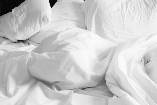 枕頭應定期清潔，以免滋生細菌。(Photo by Pixabay)
