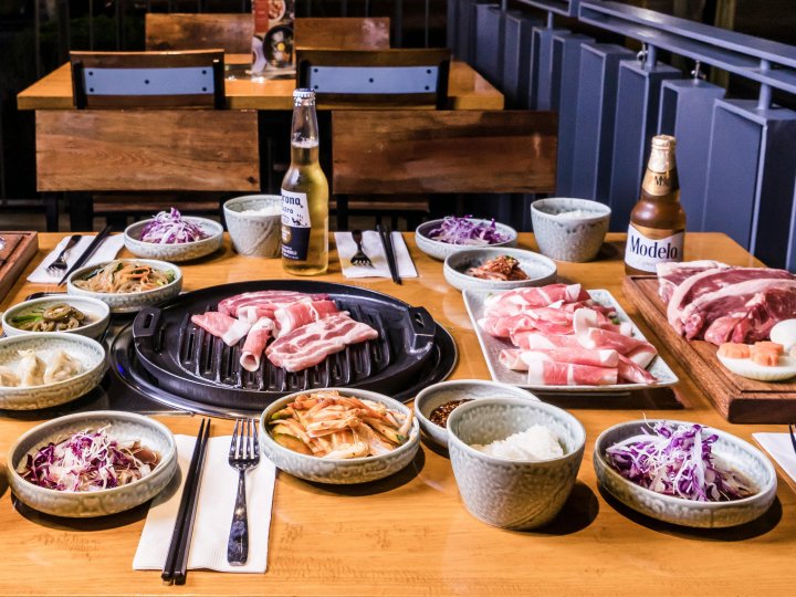 Korean Chopsticks 揭開韓國筷子的神秘面紗:為甚麼它們又扁又重?1745152020 Korean Chopsticks 揭開韓國筷子的神秘面紗:為甚麼它們又扁又重?