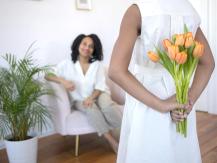 Mother's Day 母親節禮物 一起逛街買彩妝保養品 排名第一1746068553
