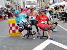 Office chair racing 日本辦公室椅子競速大賽1746068553