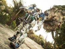 Avatar Theme Park 迪士尼世界阿凡達主題區 演員身穿巨型機甲和遊客互動