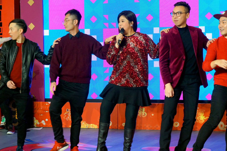 LNY Eve 送虎迎兔「龍鳳呈祥賀新歲」11959