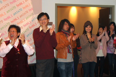 Worship the God 切燒豬迎財神2552