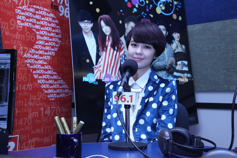 GCGC 郁可唯 @ Fairchild Radio FM96.13670