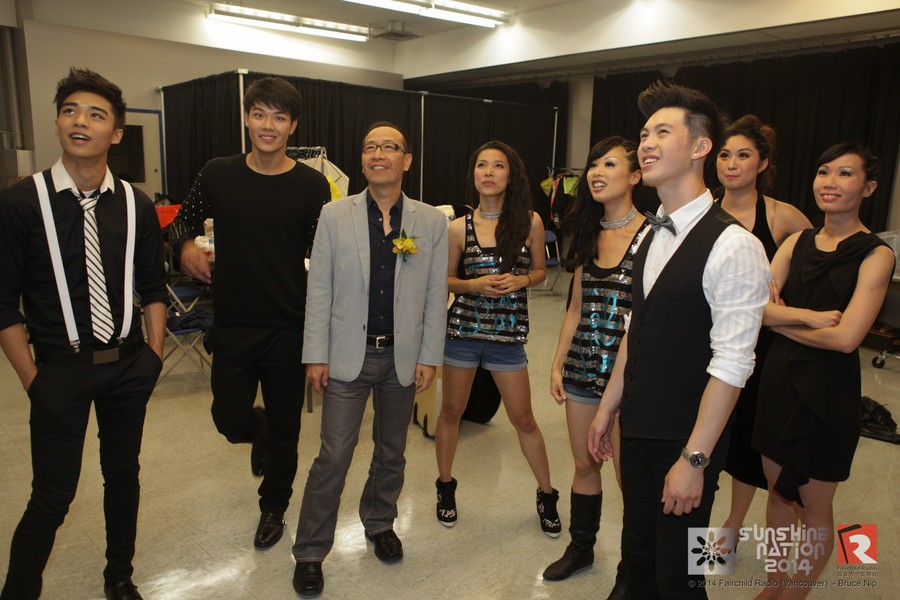 Sunshine Nation Behind the scenes5153