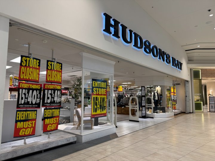 Hudson's Bay將出售先前計劃保留6間門市的所有商品