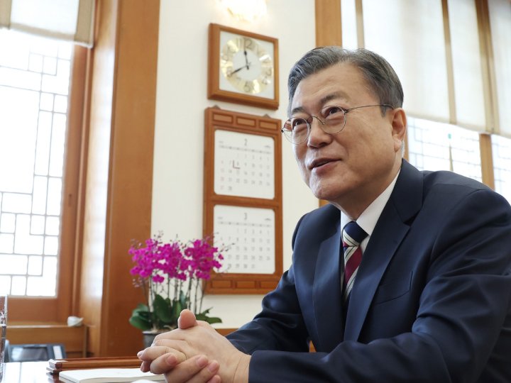 南韓前總統文在寅涉嫌受賄被起訴