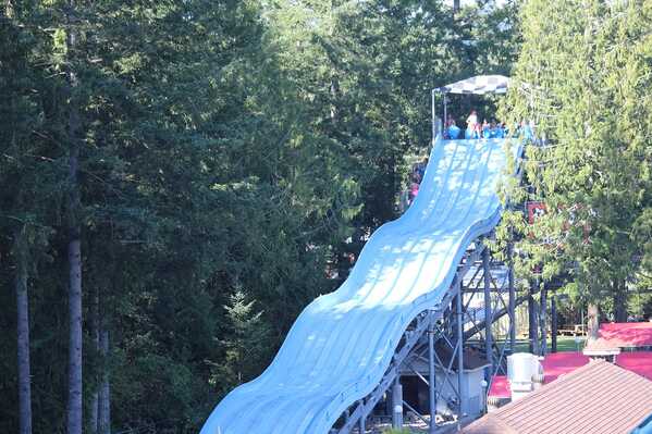Cultus Lake水上樂園昨發生事故　12名兒童疑觸電     傷勢嚴重　