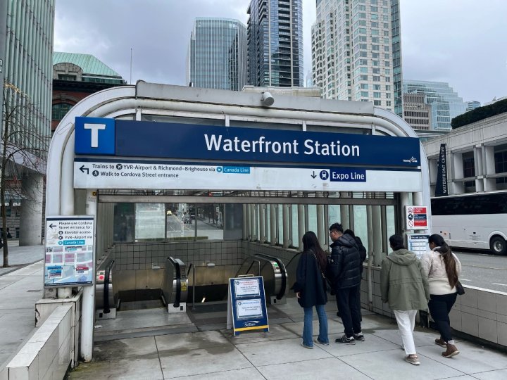 Waterfront站電梯11月4日起暫停服務   乘客需改於Granville站轉乘