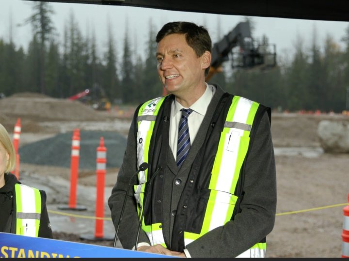 大溫十六市長聯名致函尹大衛 反對房屋法案越權