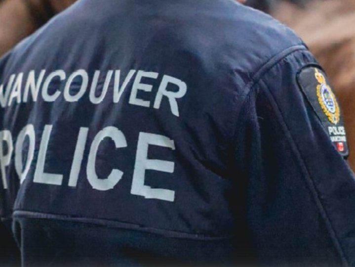 溫東 87 歲婦人橫過馬路 連遭兩車撞擊命危送院