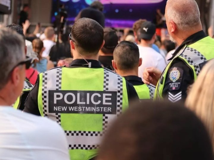 二埠警方說介乎4街與McBride Boulevald的1段Columbia街今早6:00左右來往方向路段都封閉