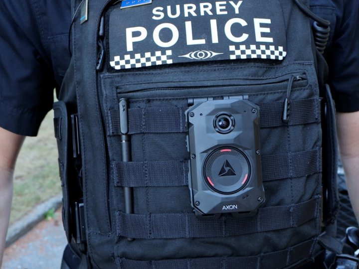 King George Boulevard 多車相撞交通受阻