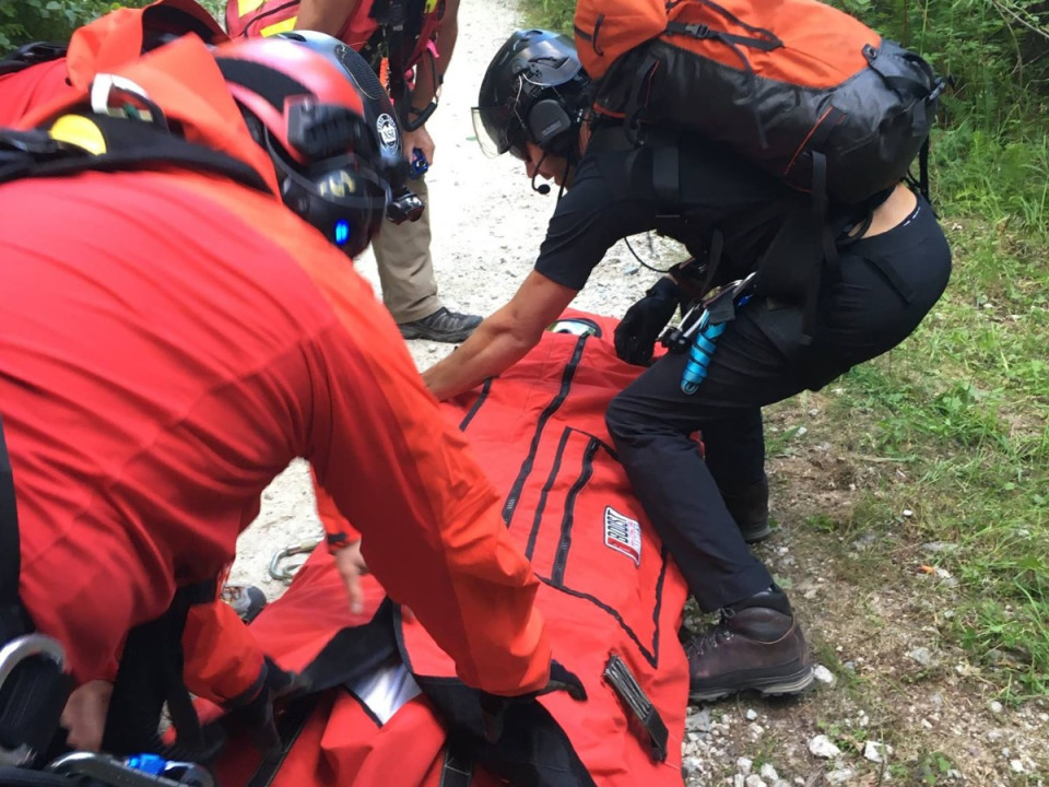 Featured News-一名在海天公路山區失蹤數日的行山人士已被找到